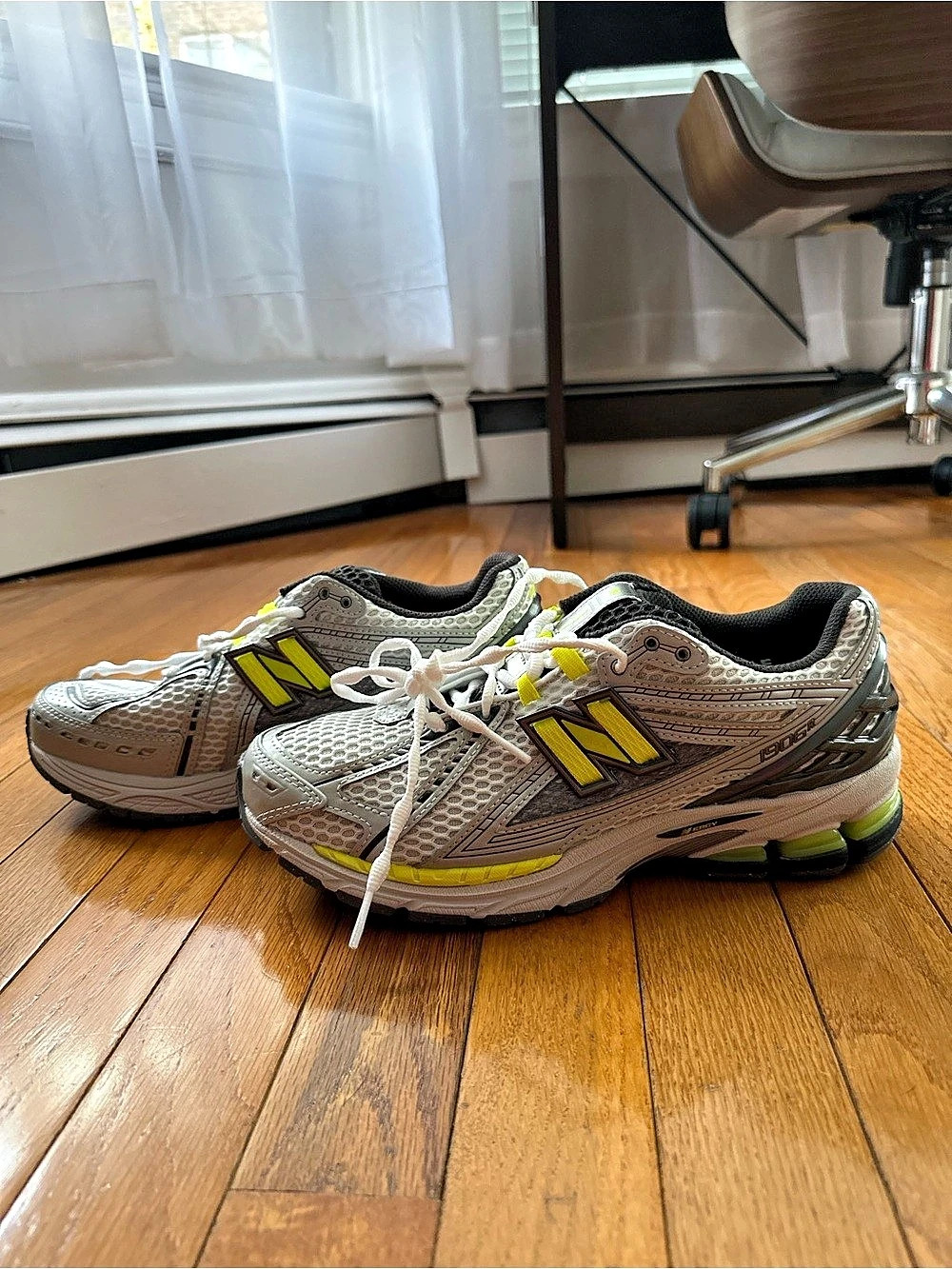 New Balance 906 Women's Athletic Shoes US 5.5 Gray & Green